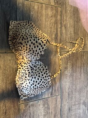 Shade & Shore Leopard Print Padded Bikini Top in Tan and Black